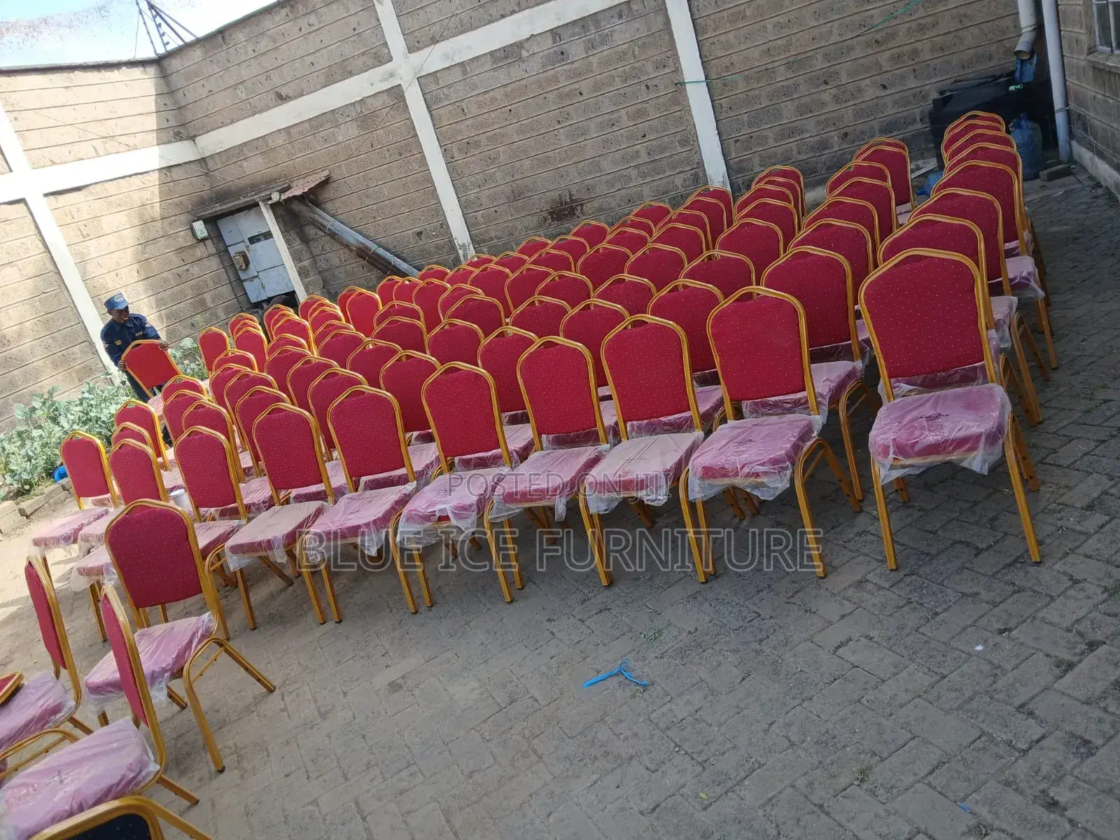 Modern Banquet Chair
