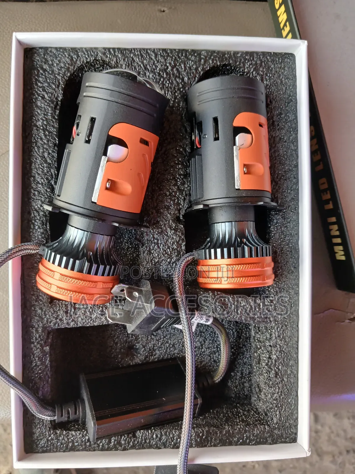 Bright Mini Projectors H4 F90