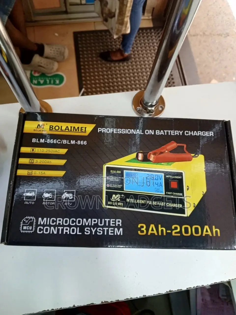 BLM-866c 12v/24v Car Battery Charger With Repair Mode