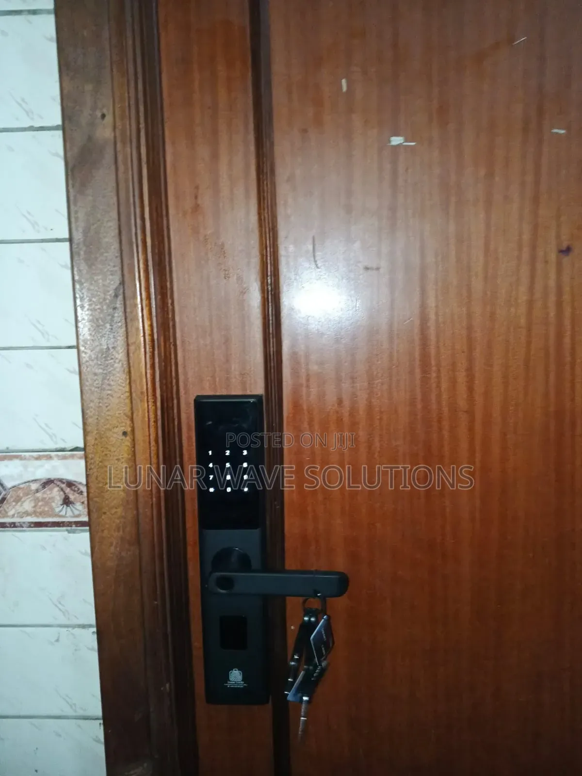 Keyless Entry Smart Lock, Low Profile