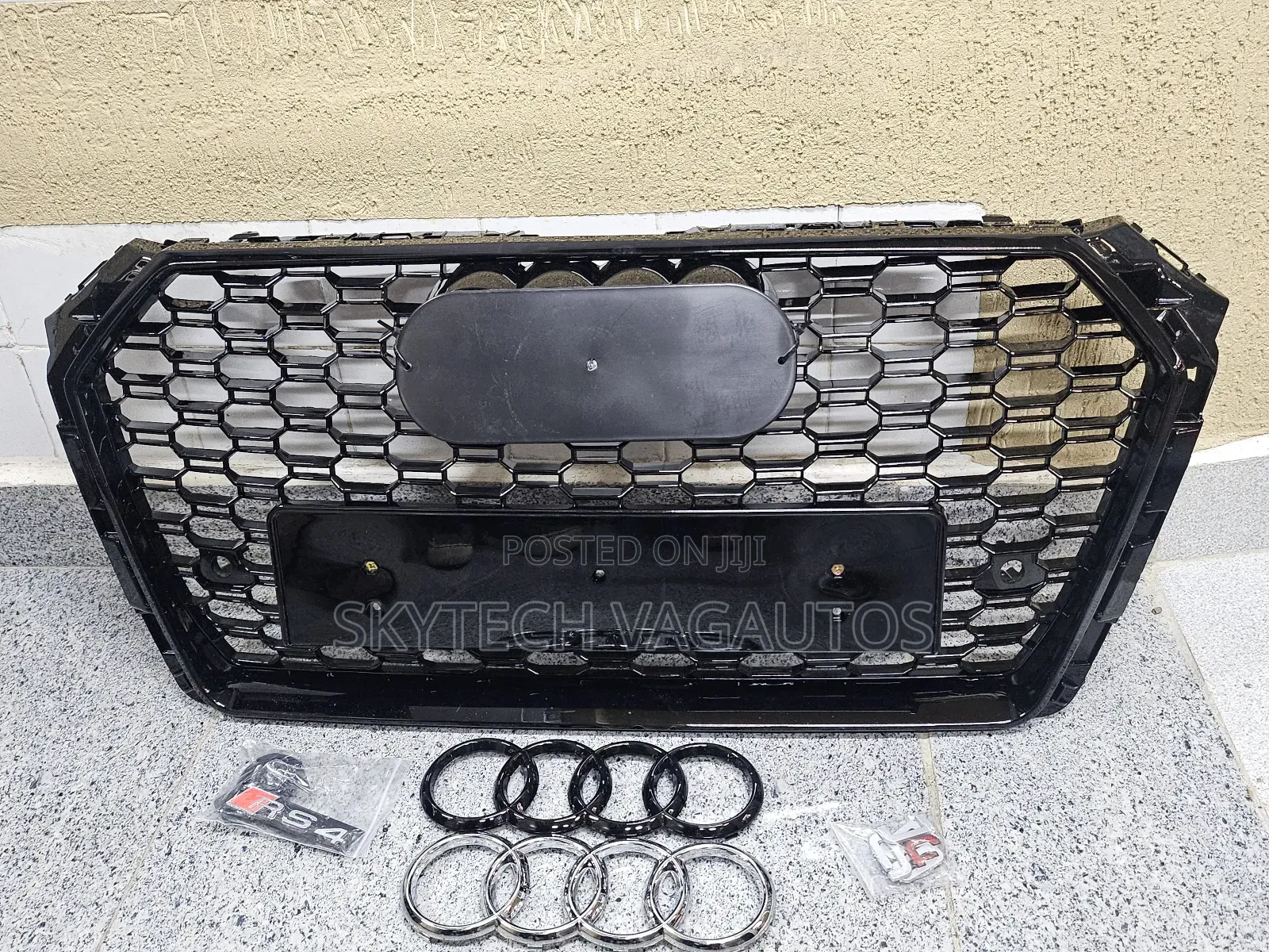 Audi A4 2017 Front Bumper Grill