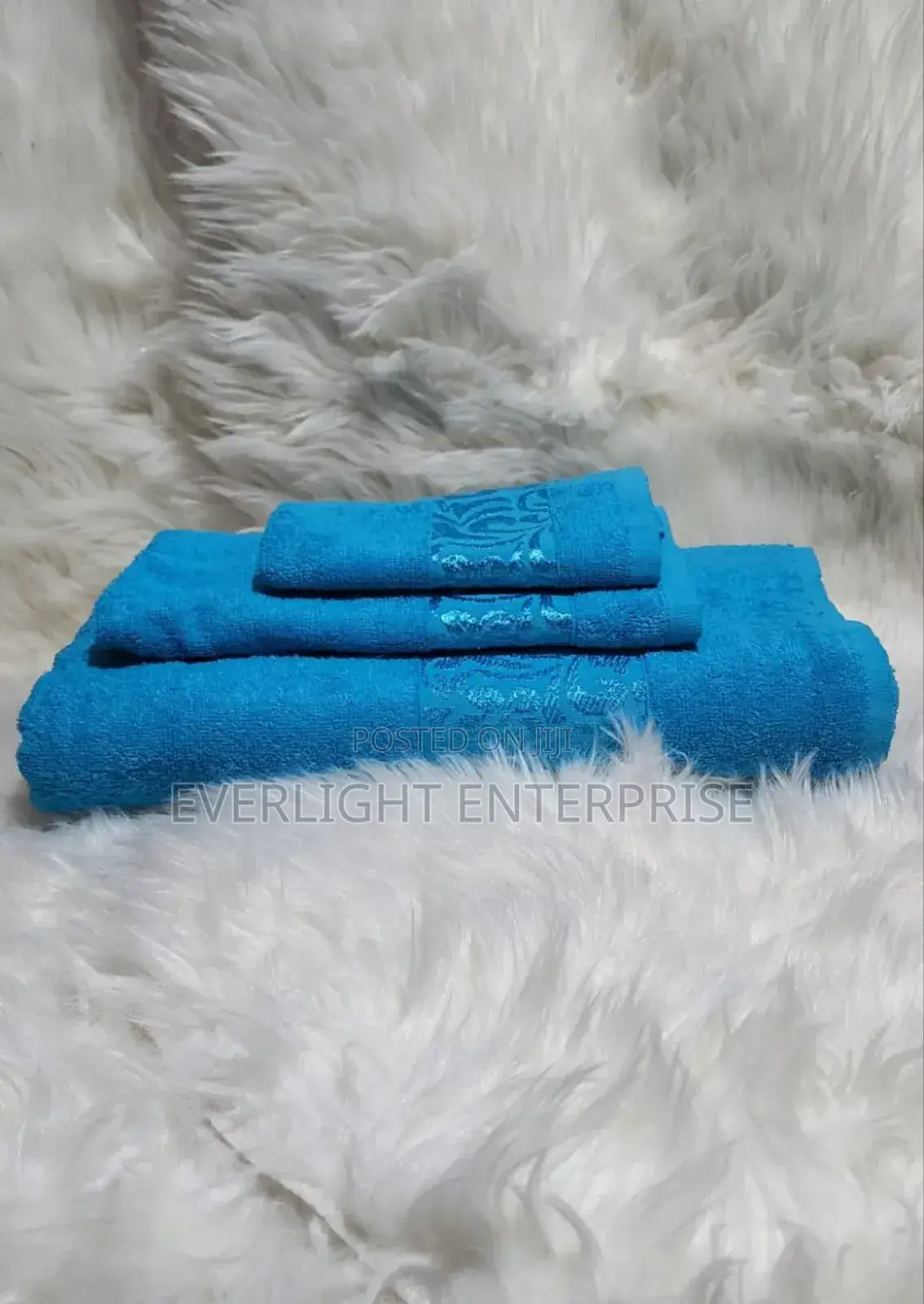 3 PCS 100 % Egyptian Cotton Towels