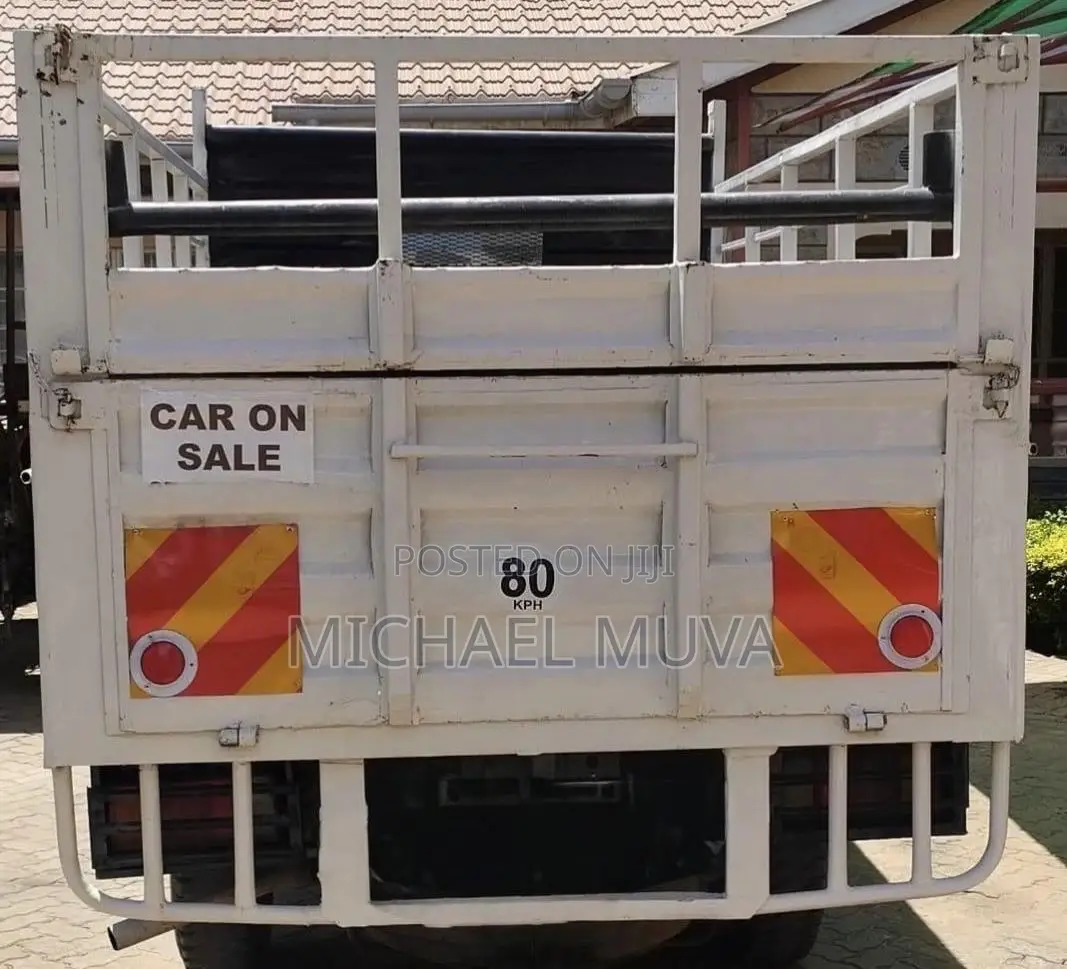 Isuzu Elf NHR