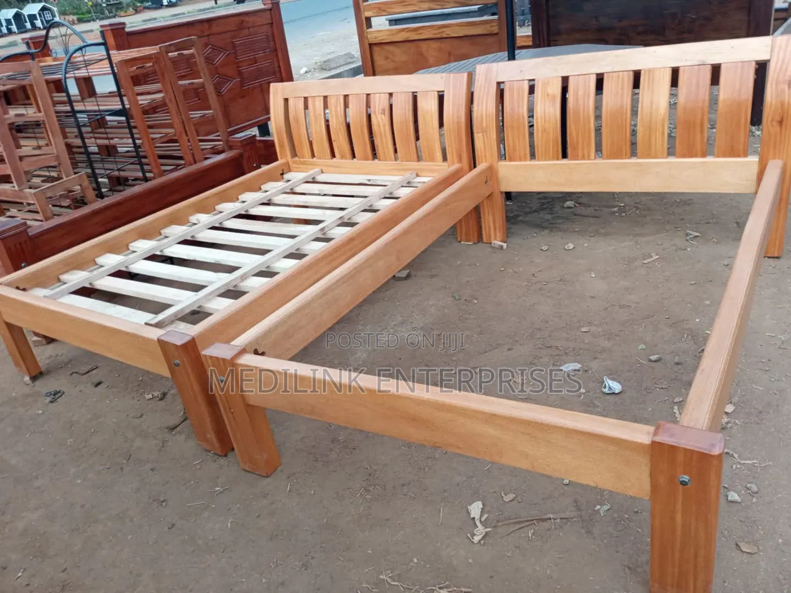 Wooden Vanish Slides Beds 4*6 Beds