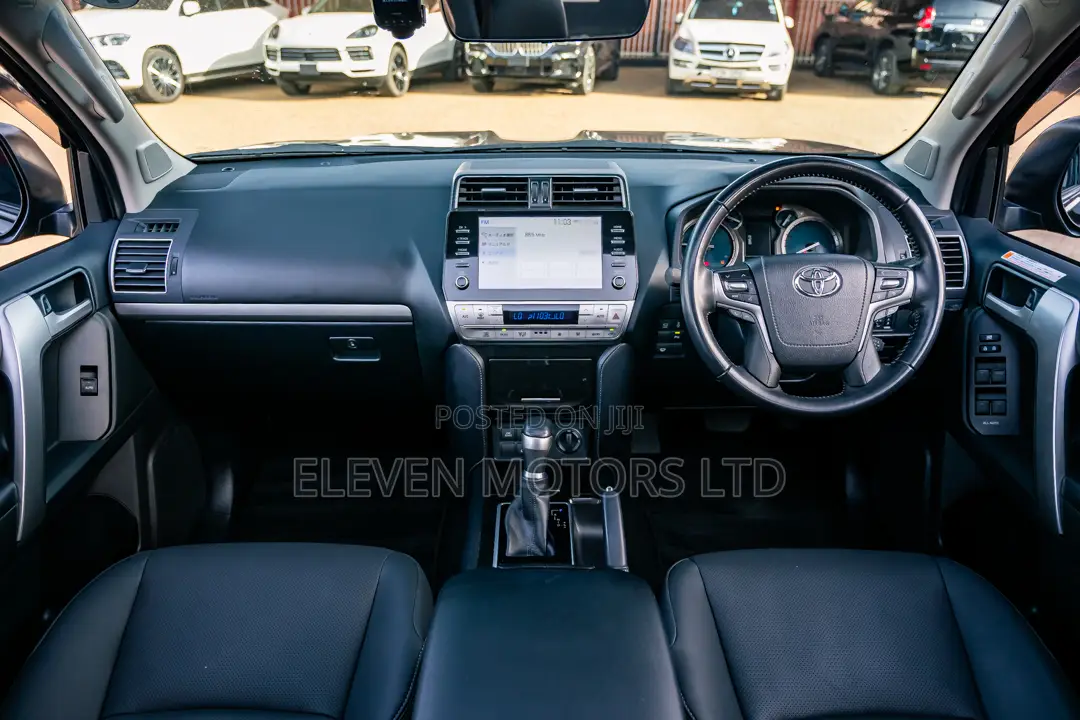 Toyota Land Cruiser Prado 2.8 2021 Black