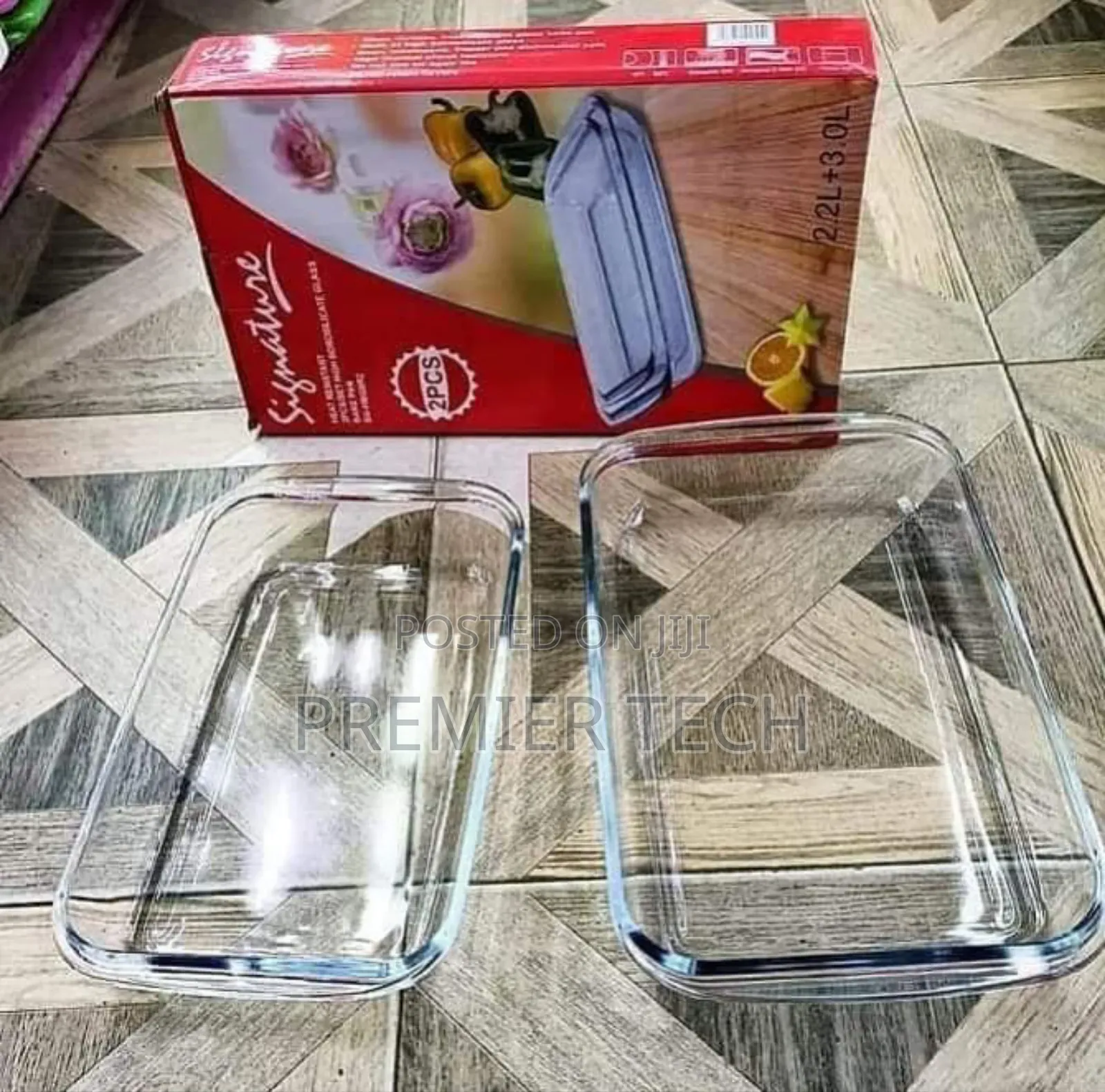 Set of 2 Glass Baking Pans(With 1 Glove)