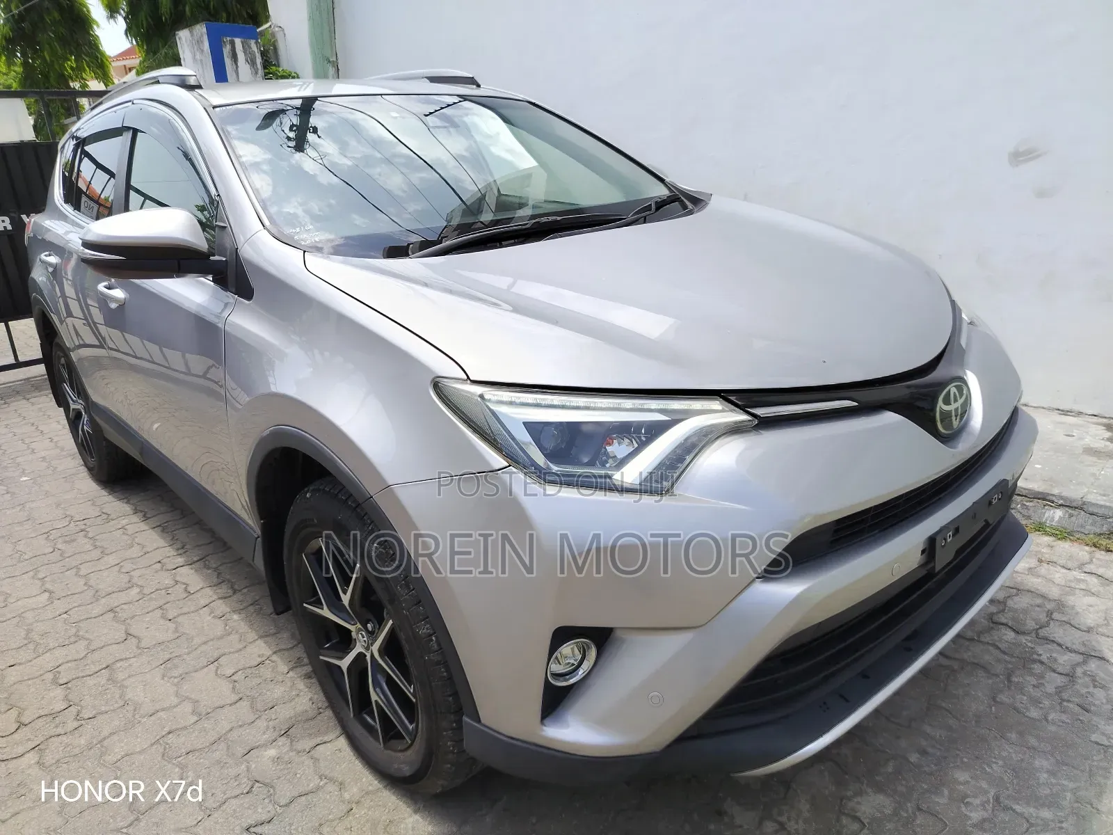 Toyota RAV4 2018 Silver