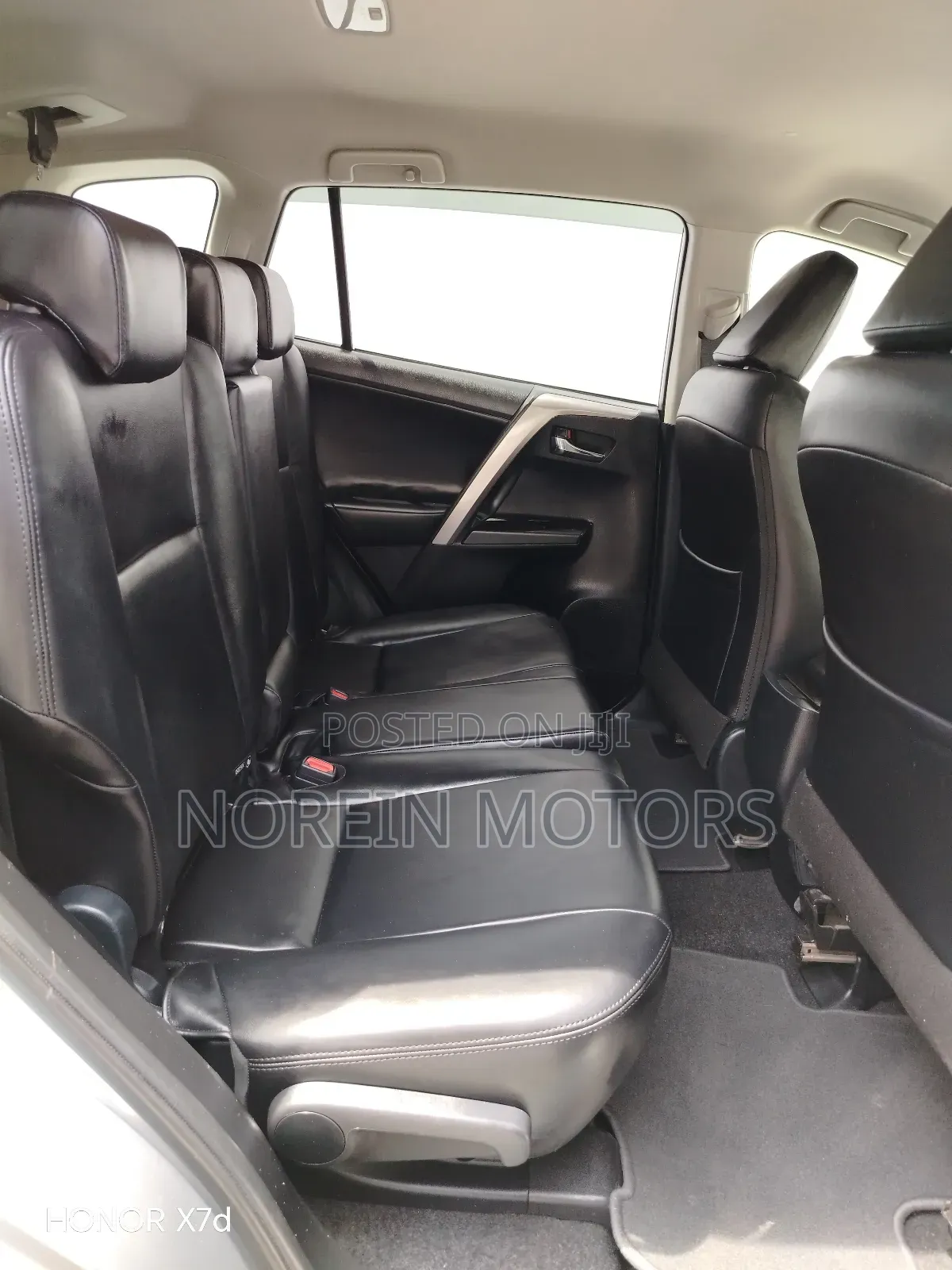Toyota RAV4 2018 Silver
