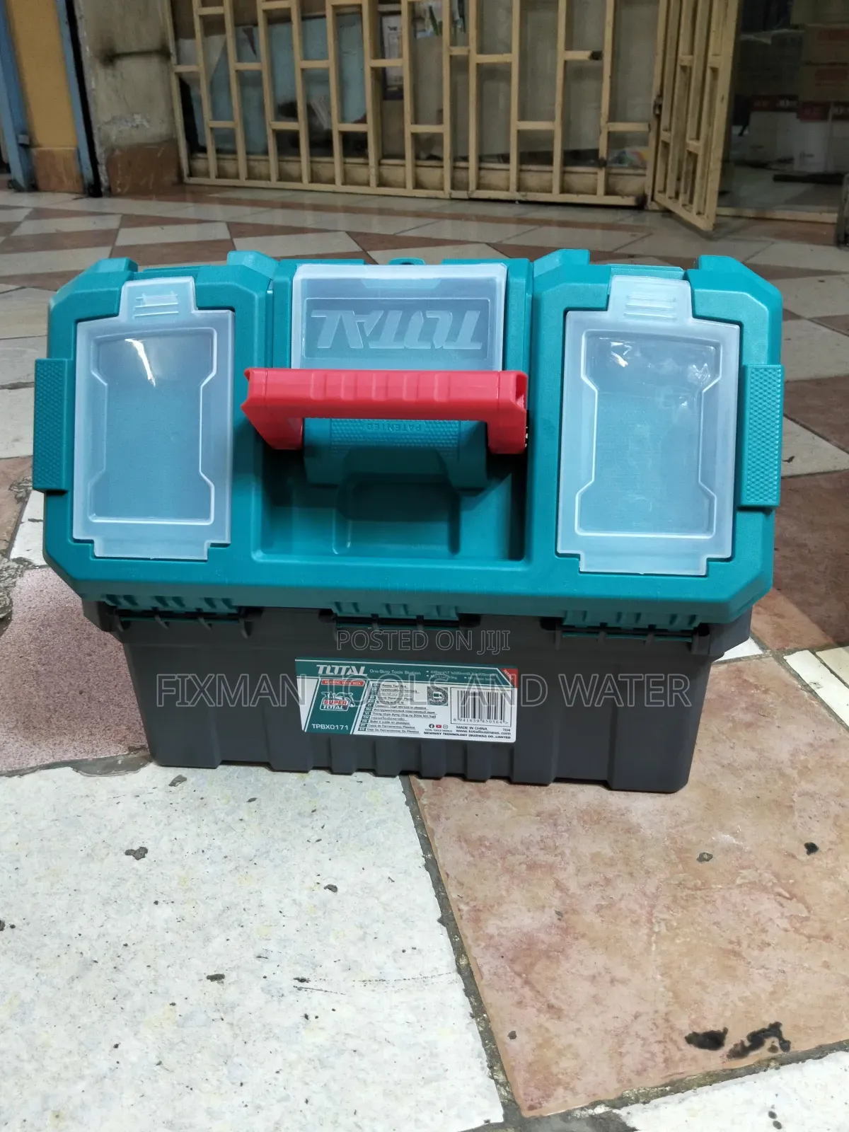 New Portable Tough Total Tools Box 17" Inches With Lockable Point