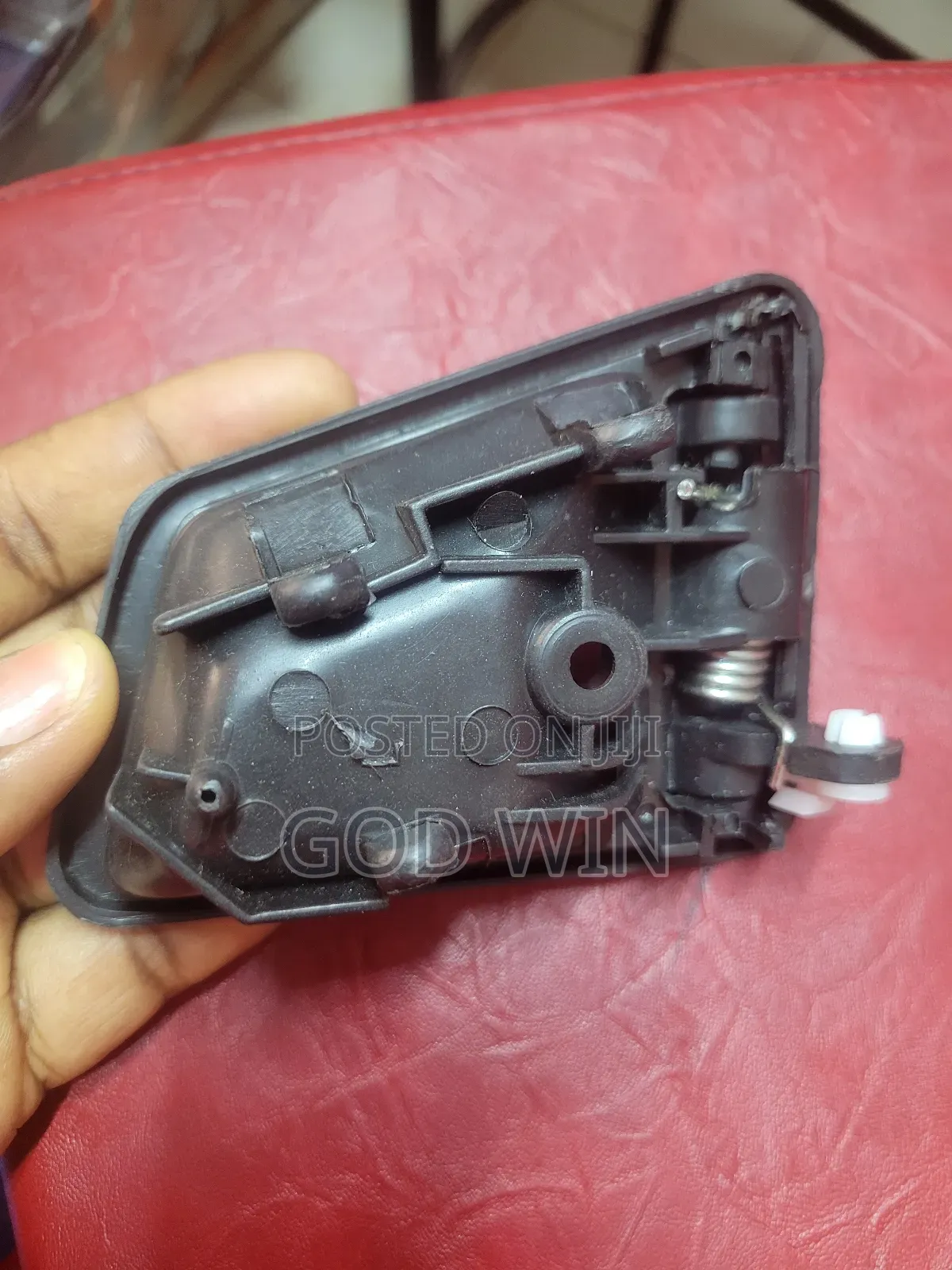 Suzuki Escudo Inner Handle