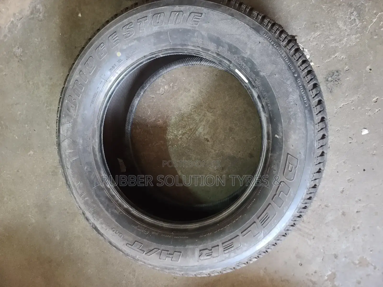 265/60r18 Bridgestone Tyres 110h [Made in Japan ]