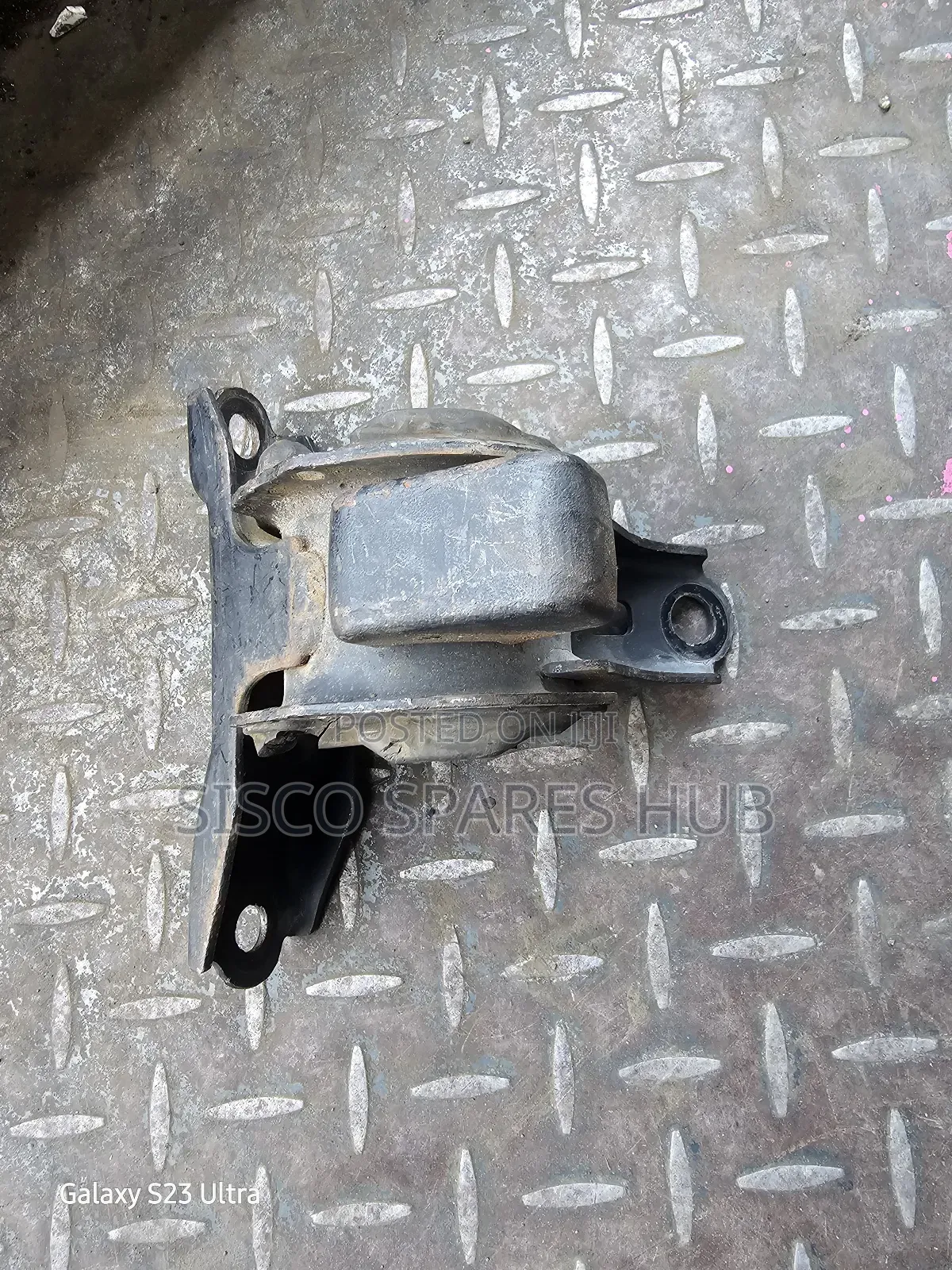 Gear Box Mounting Honda Fit