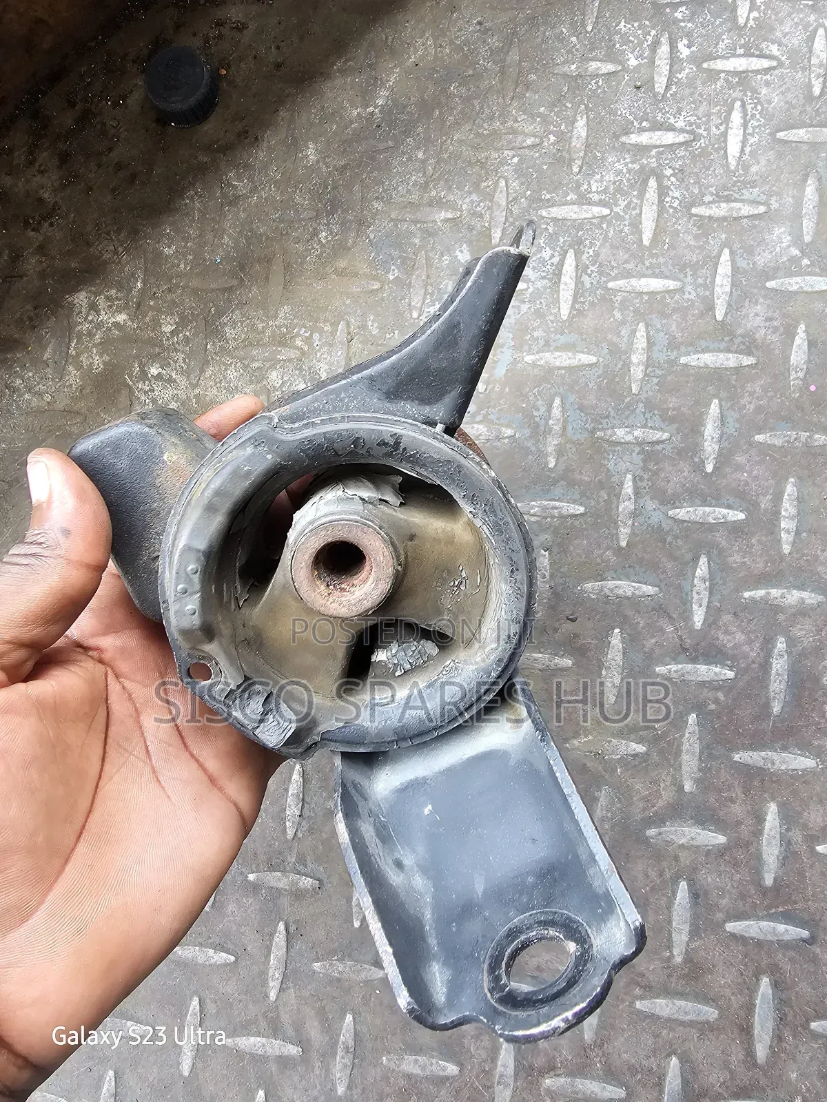 Gear Box Mounting Honda Fit
