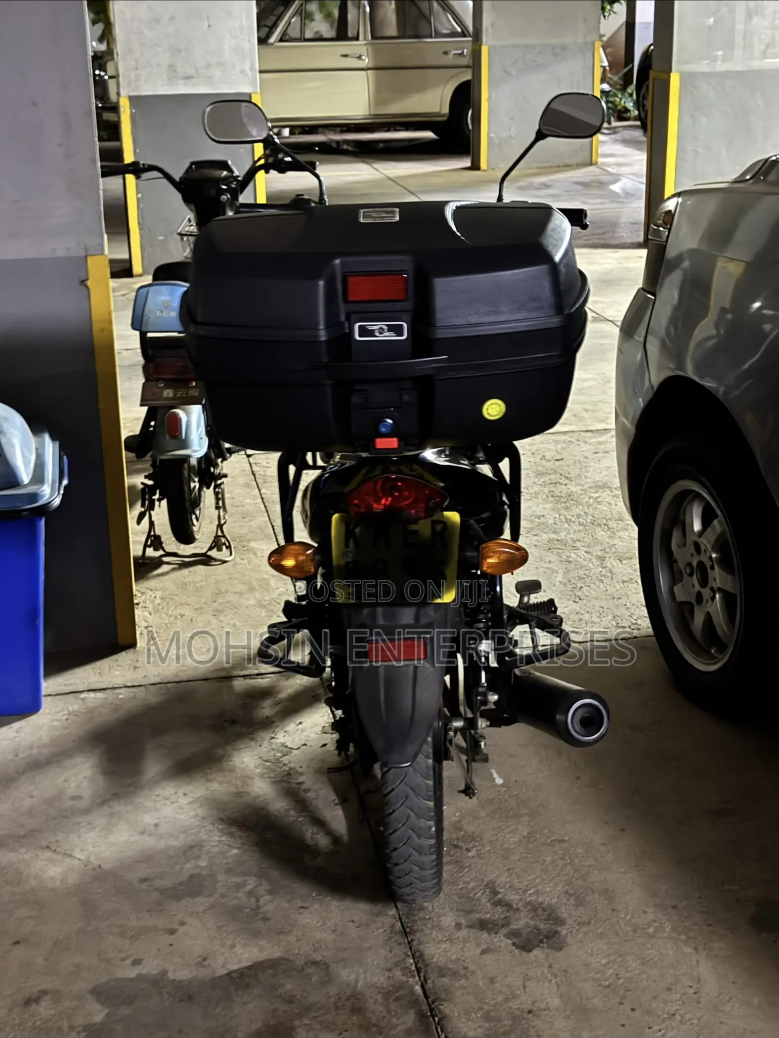 47 Liters Brand New! Motorcycle Carrier Box. Detachable