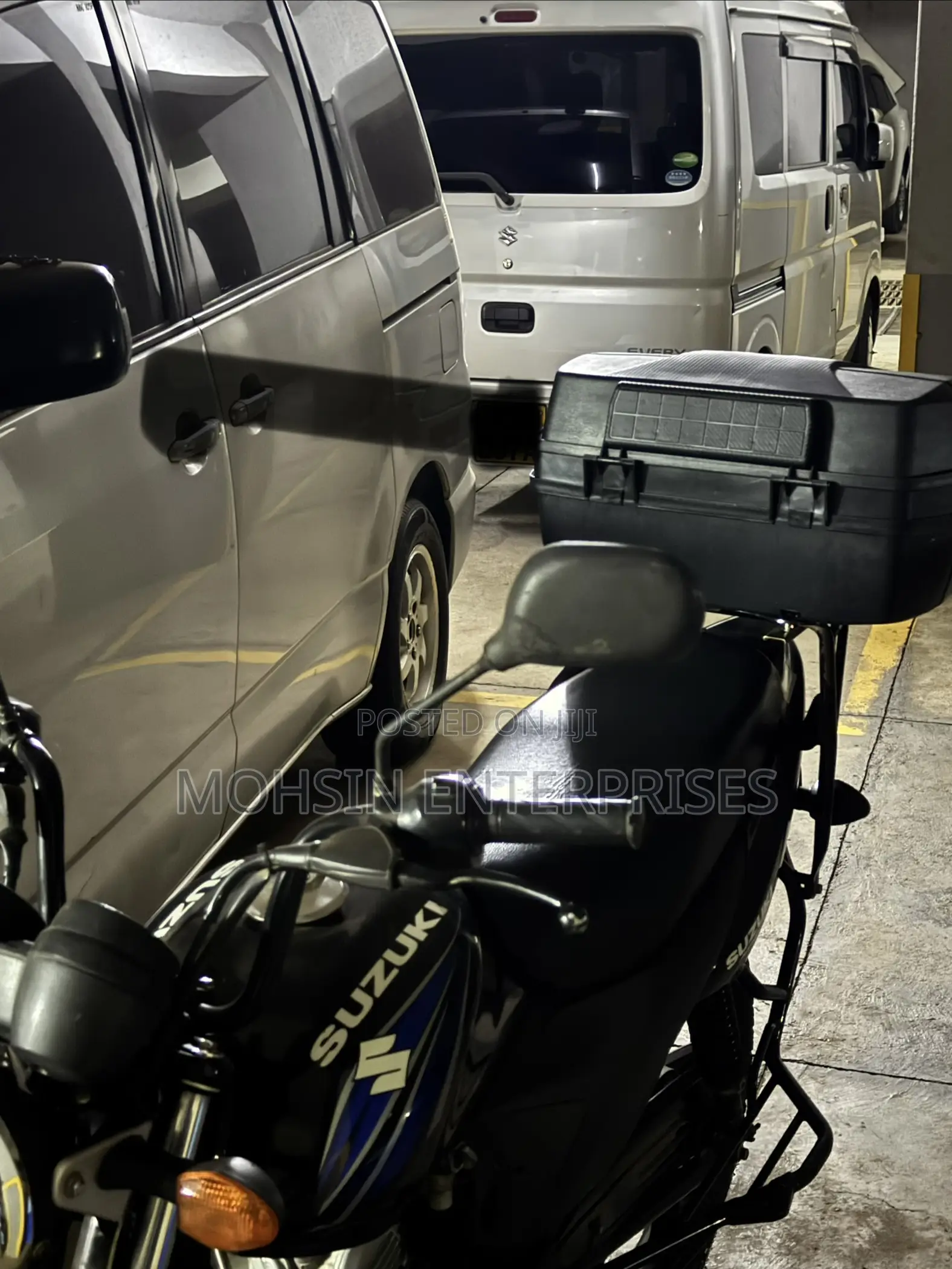 47 Liters Brand New! Motorcycle Carrier Box. Detachable