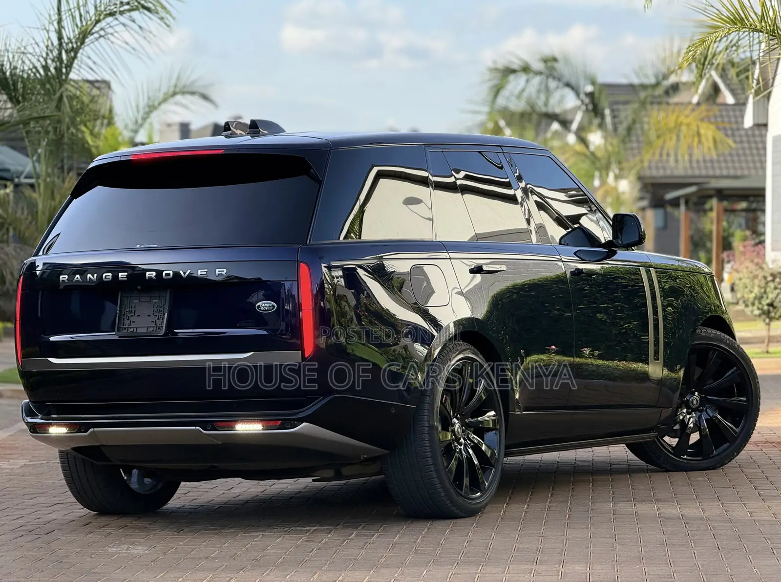 New Land Rover Range Rover Vogue 2023 Blue