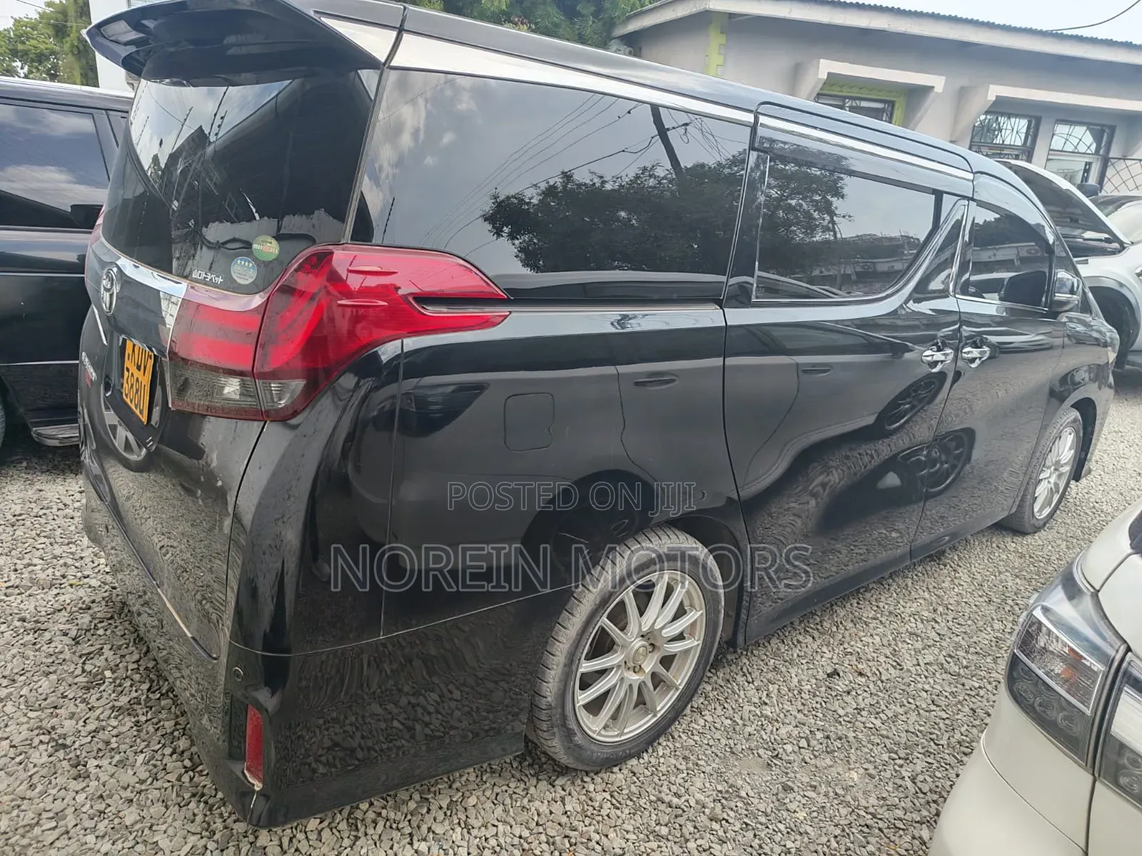 Toyota Alphard 2018 Matt Black