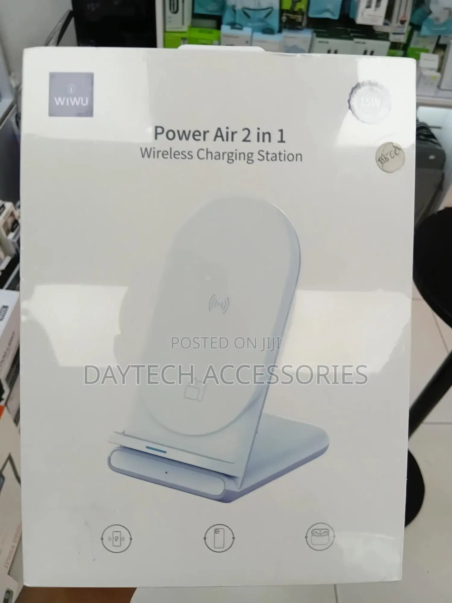 Wiwu Power Air 2 in 1 Wireless Charging Station.