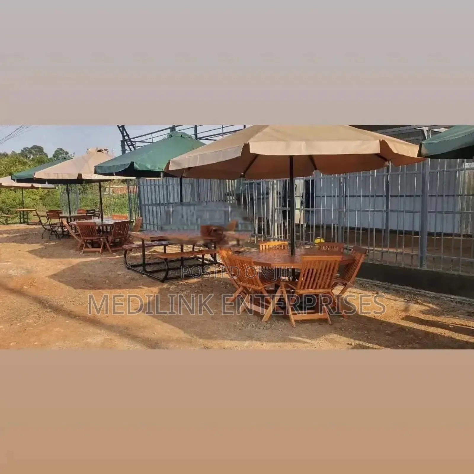 Melly Outdoor Benches With Umbrella Shades