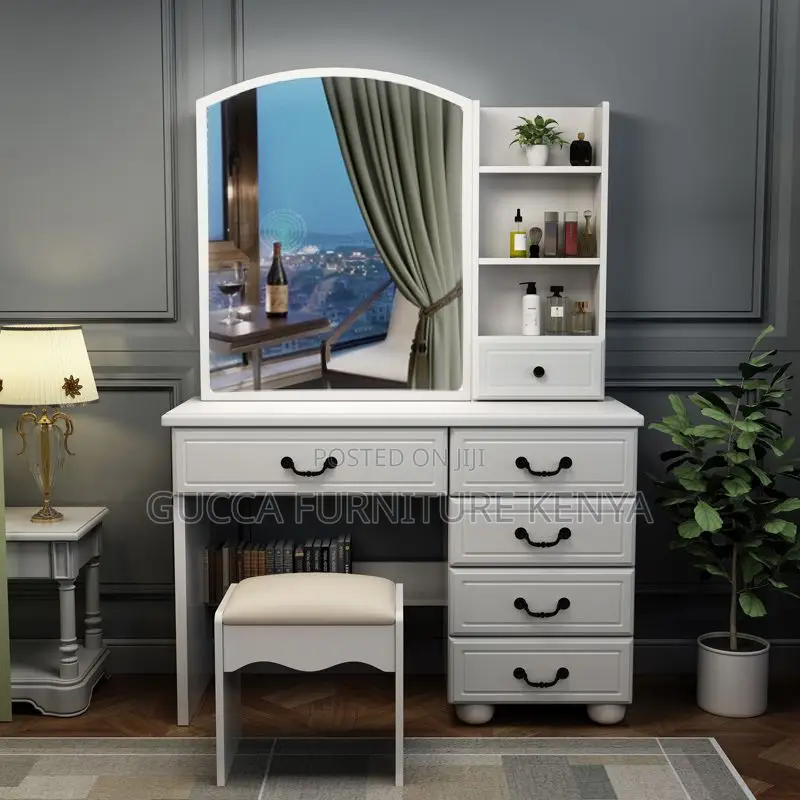 Modern Bedroom Make Up Dressing Table