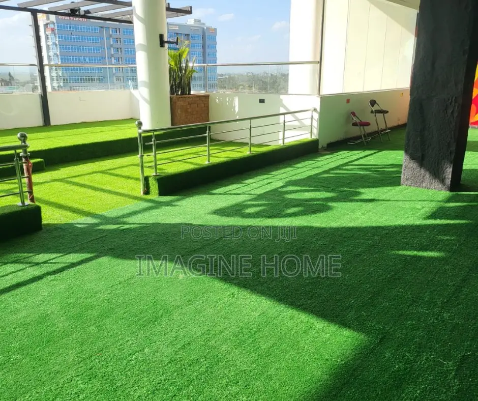 Clean Green Finish Artificial Grass Carpet