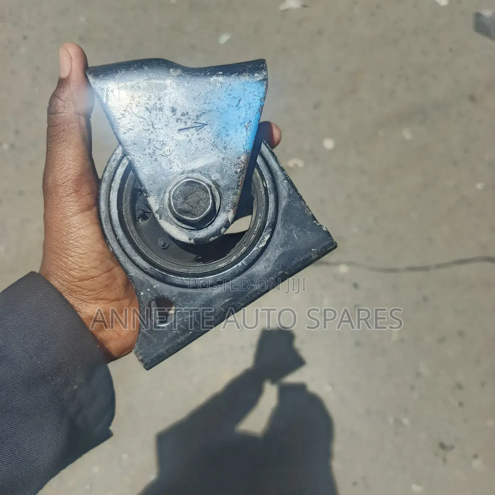 Engine Mount Rav 4