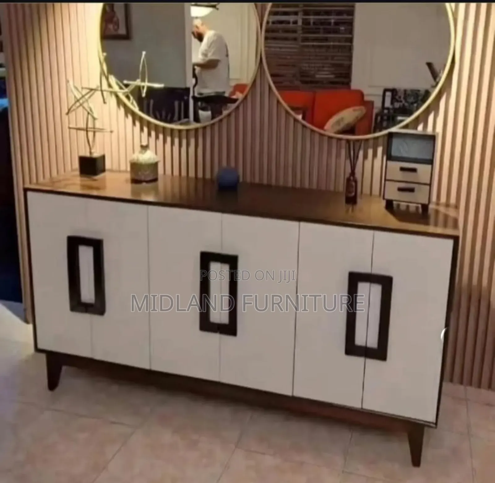 Custom Sideboard / Buffett Cupboards.Pay on Delivery
