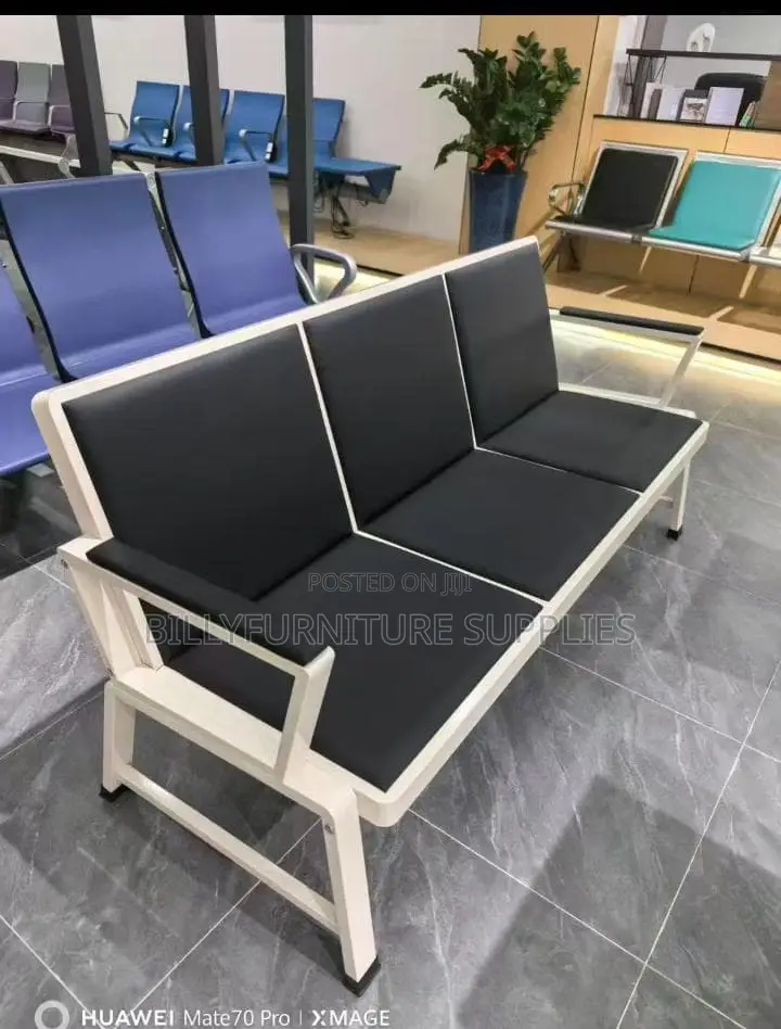 Heavy Duty 3 Link Visitors Bench