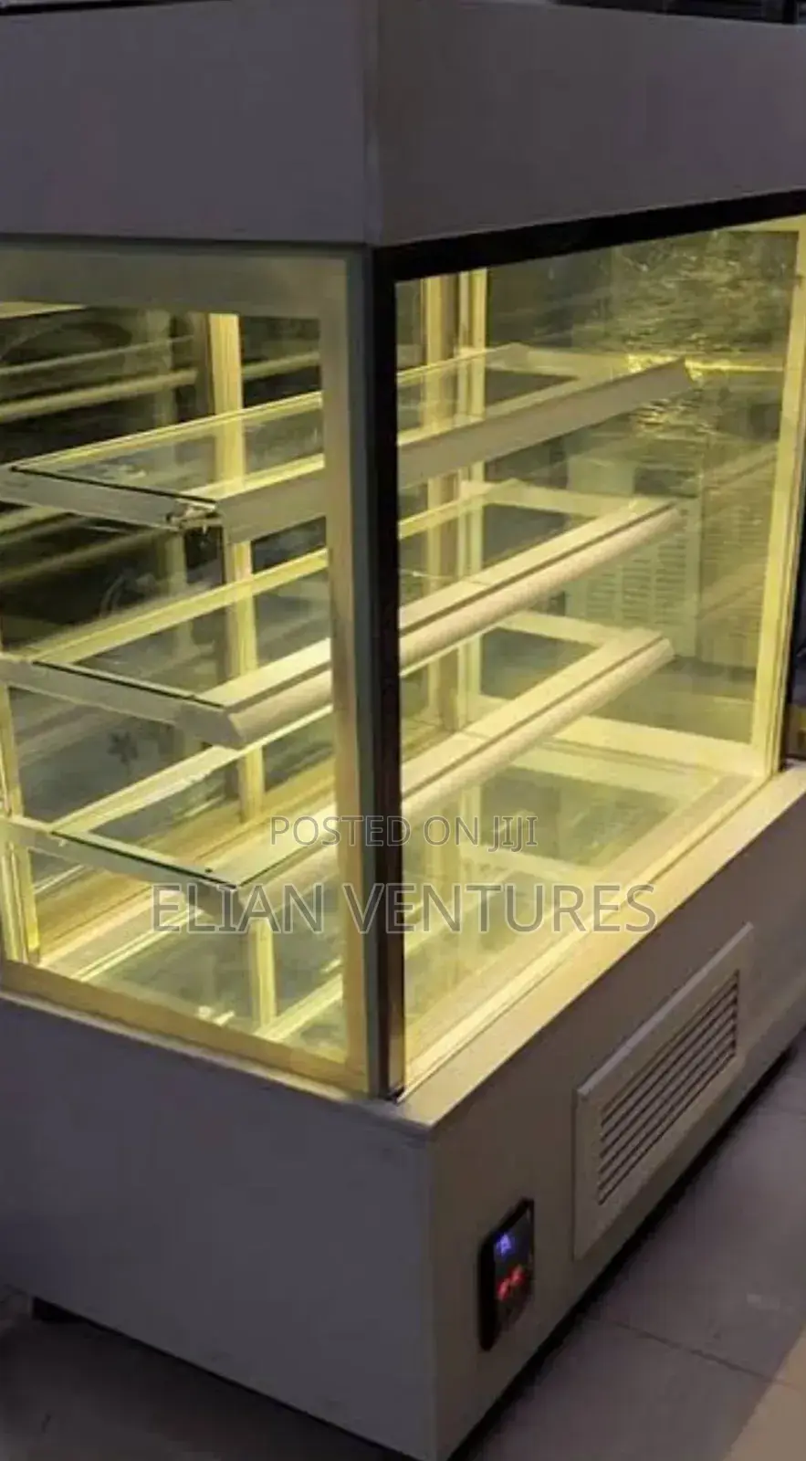New Arrival Imported Cake Display