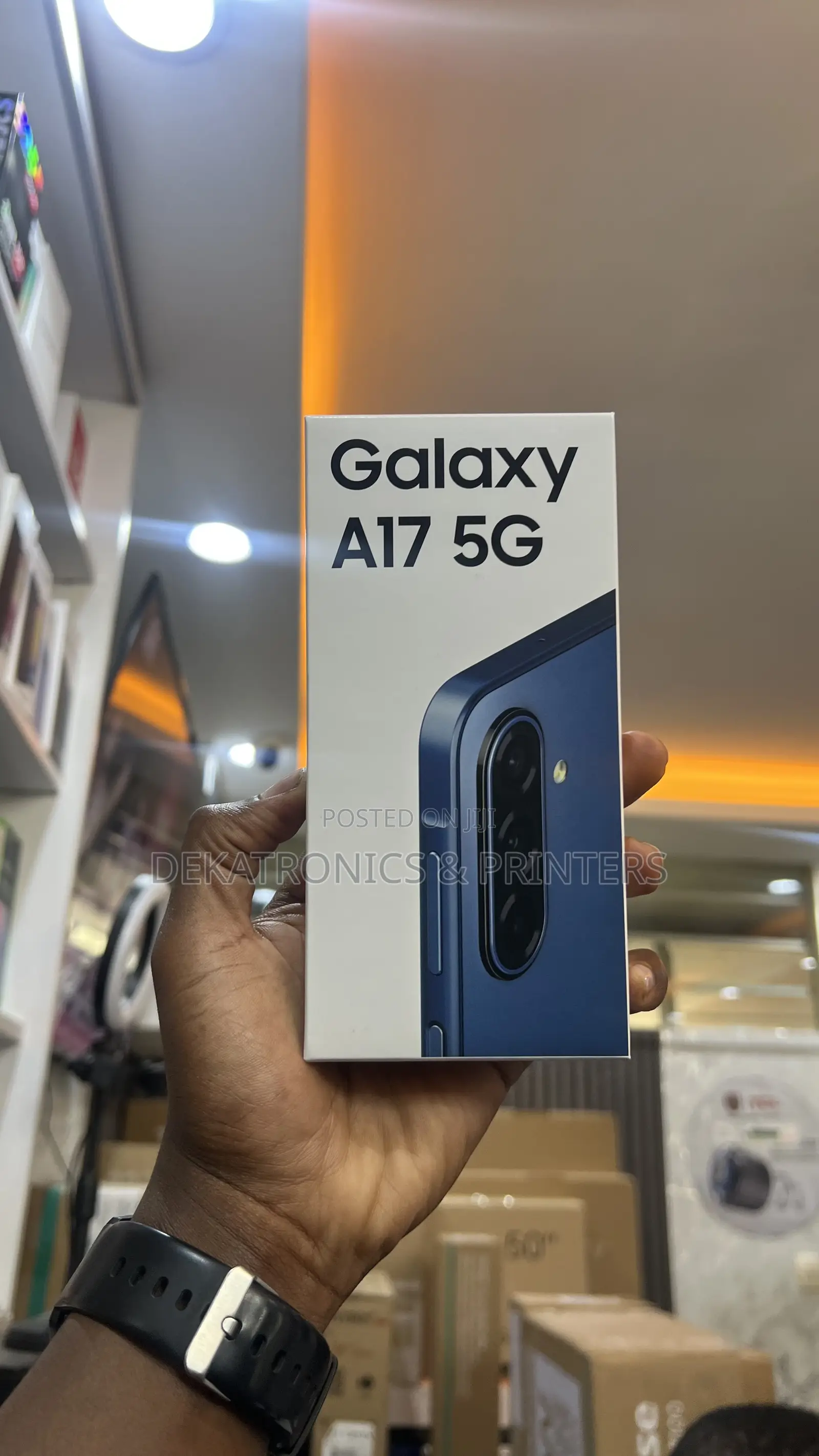 New Samsung Galaxy A17 5G 256 GB Blue