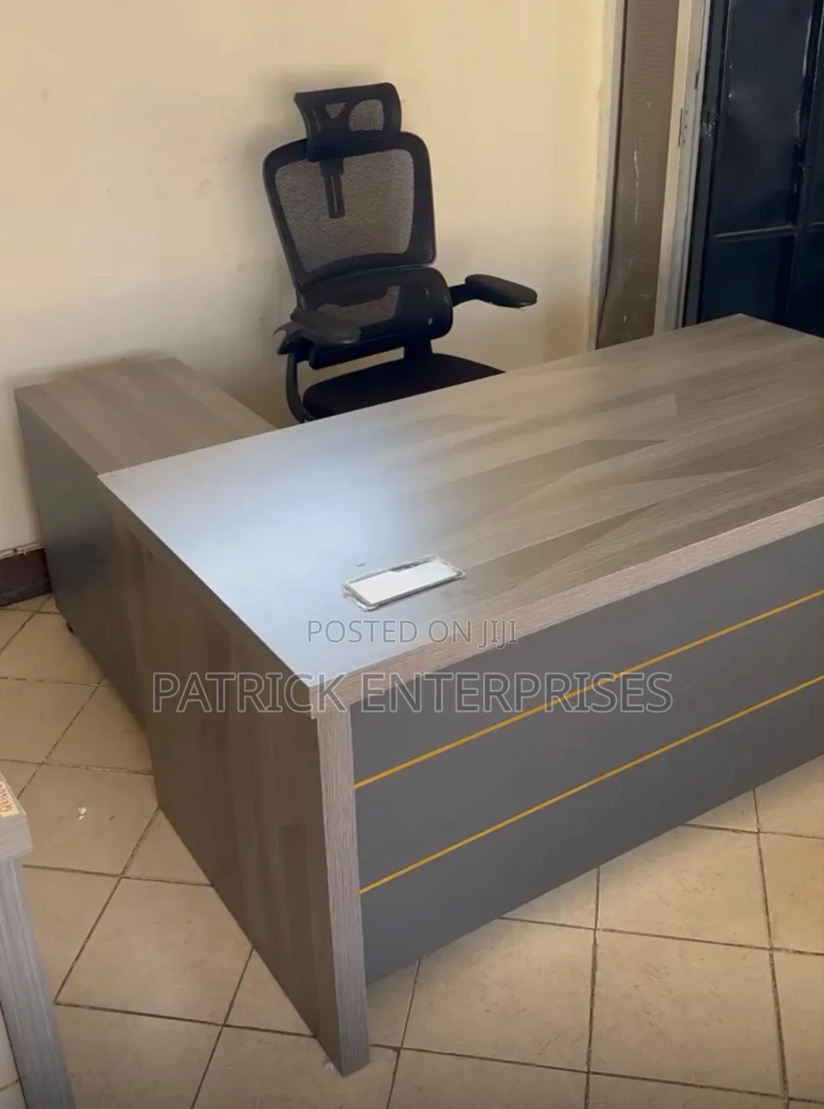 Executive Imported Modern Office Desk 1.6 Meters
