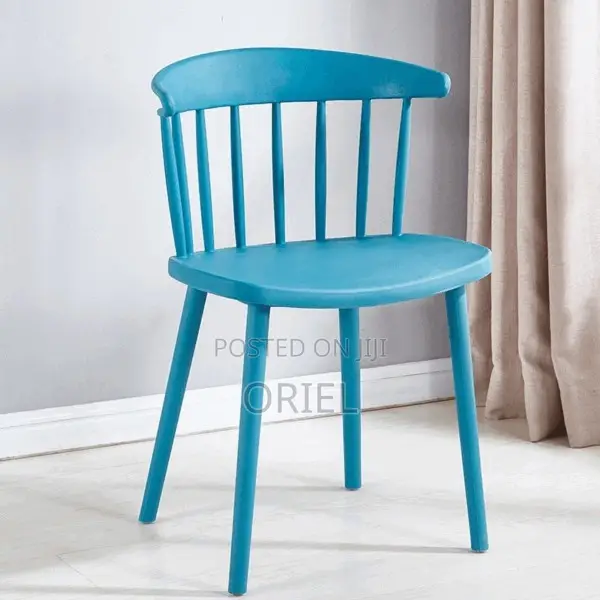 Modern Plastic Dining Chair : Cafeteria Bistro Dining Chair