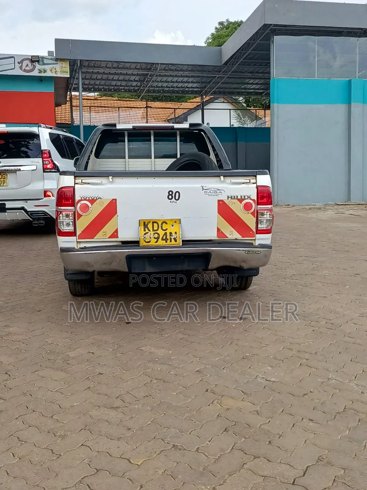 Toyota Hilux 2014 White