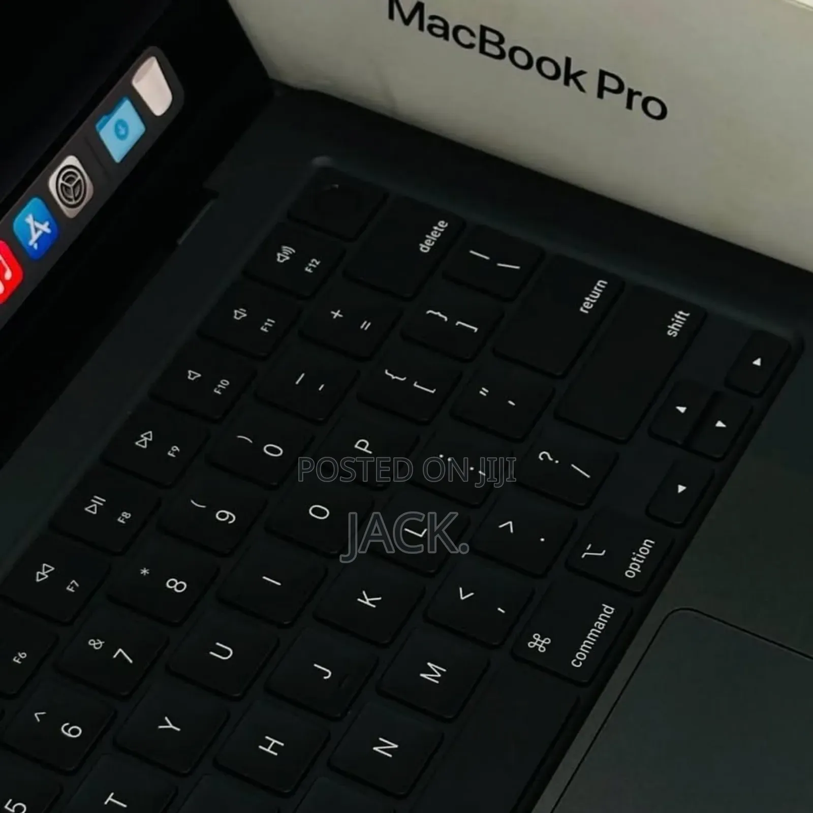 New Laptop Apple MacBook Pro 2025 M5 16GB Apple M5 SSD 1T