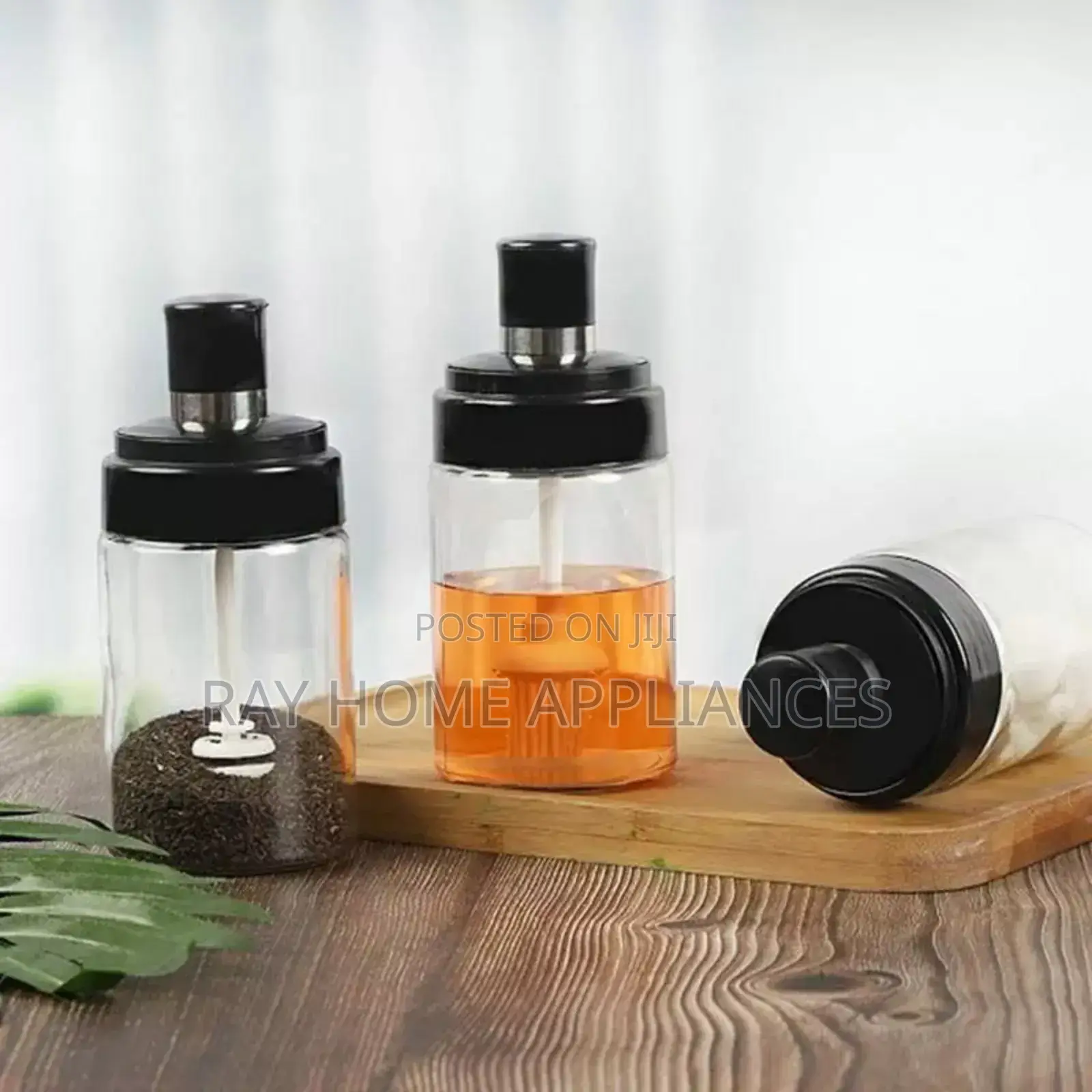 Seasoning Jars Capacity 250ml
Material Pp+Pc
Comfortable in Grip.