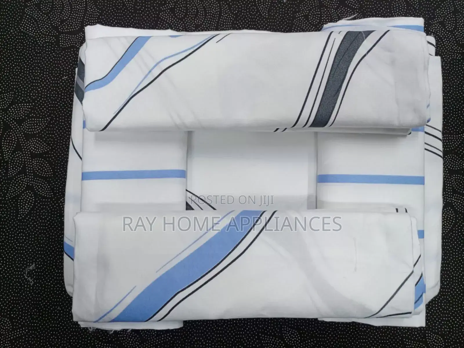 Cotton Pattern Duvet Cover
1pc Bedsheet 4 Pillow Cases 6×7