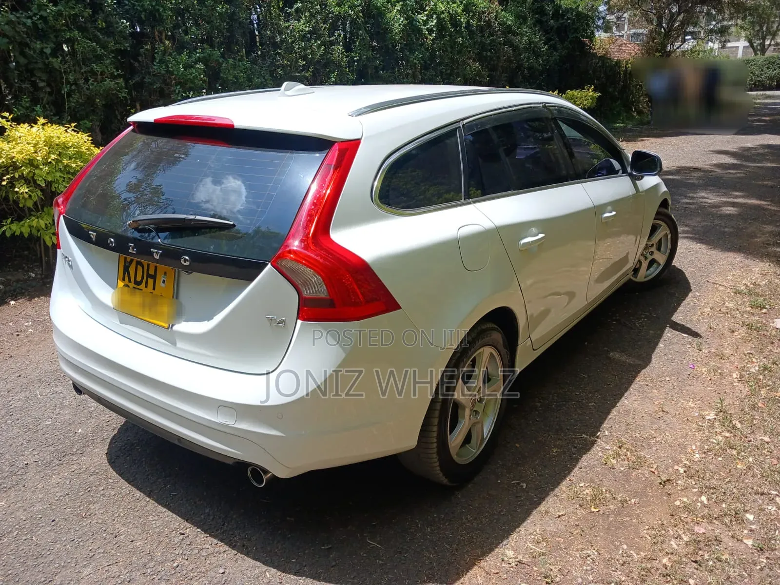 Volvo V60 2014 White