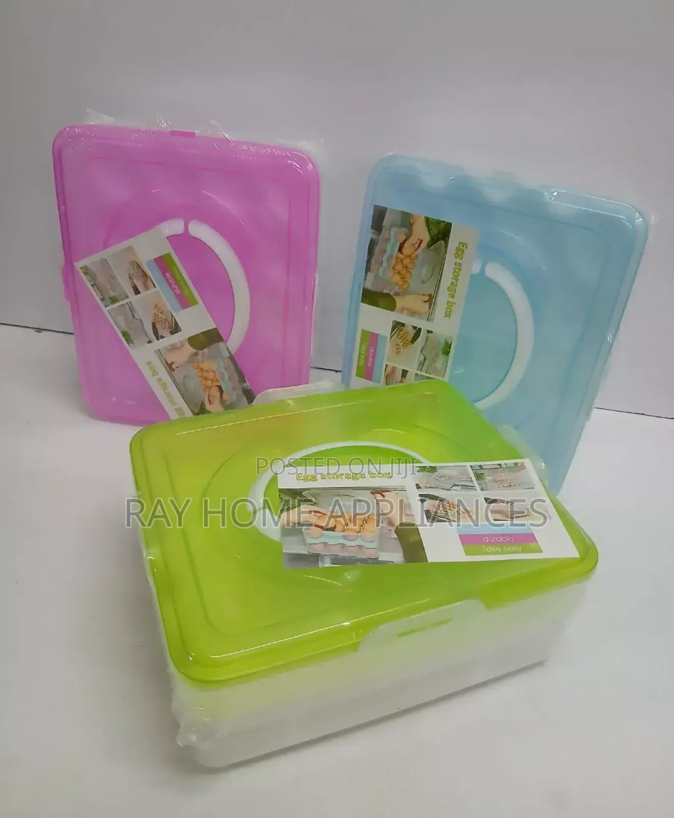 Egg Tray Material; Plastic 
Holds 32 Eggs