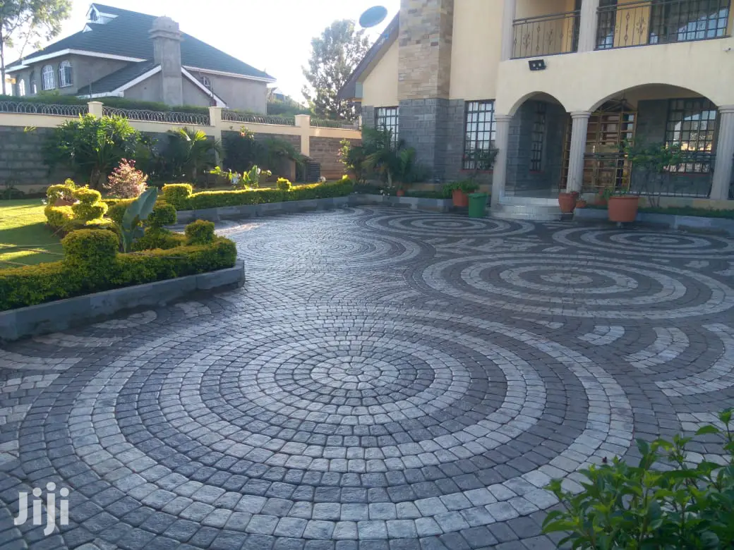 Cobble Stone / Circle Stones
