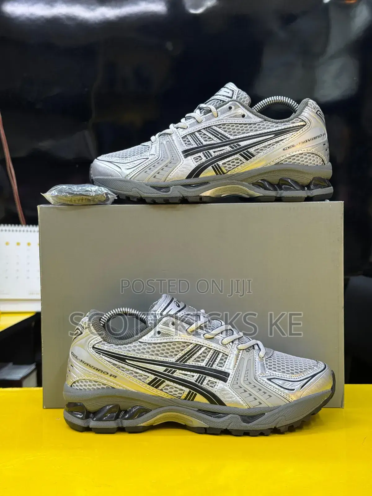 Asics Gel Kayano 14
“ Urban Research ”