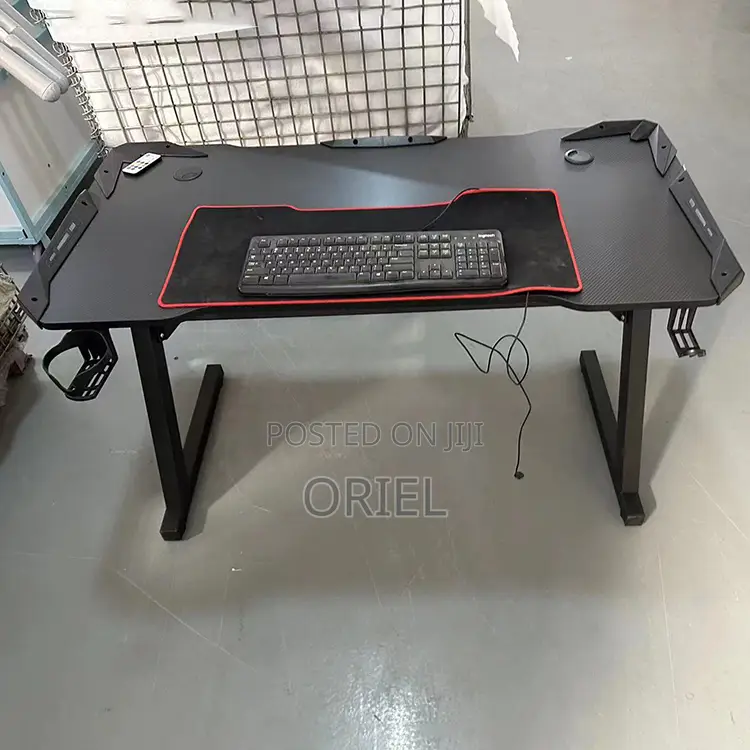 1.2m Gaming Desk : Z Shape Rgb Led Light Gaming Desk