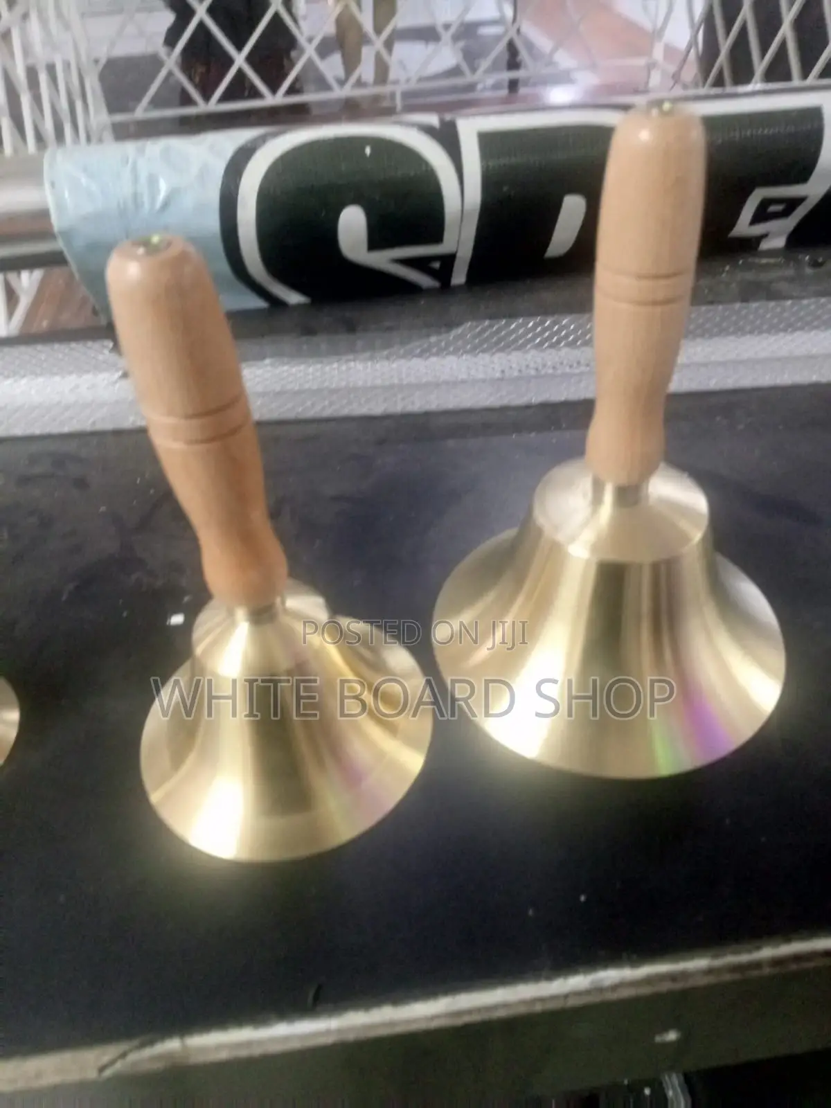 14cm Golden Handbell