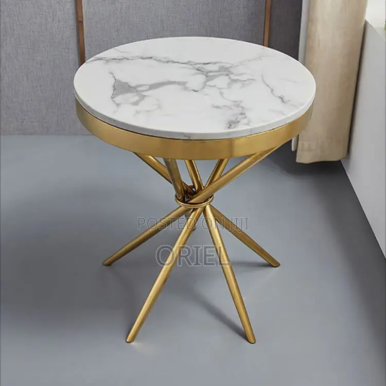 Round Coffee Table : Artistic Modern Coffee Table