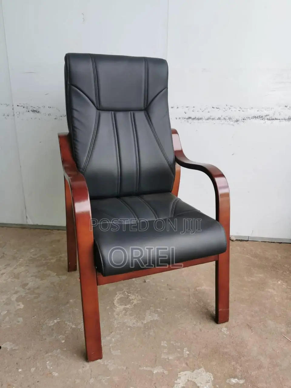 Office Chair : Bliss Executive Visitor Chair