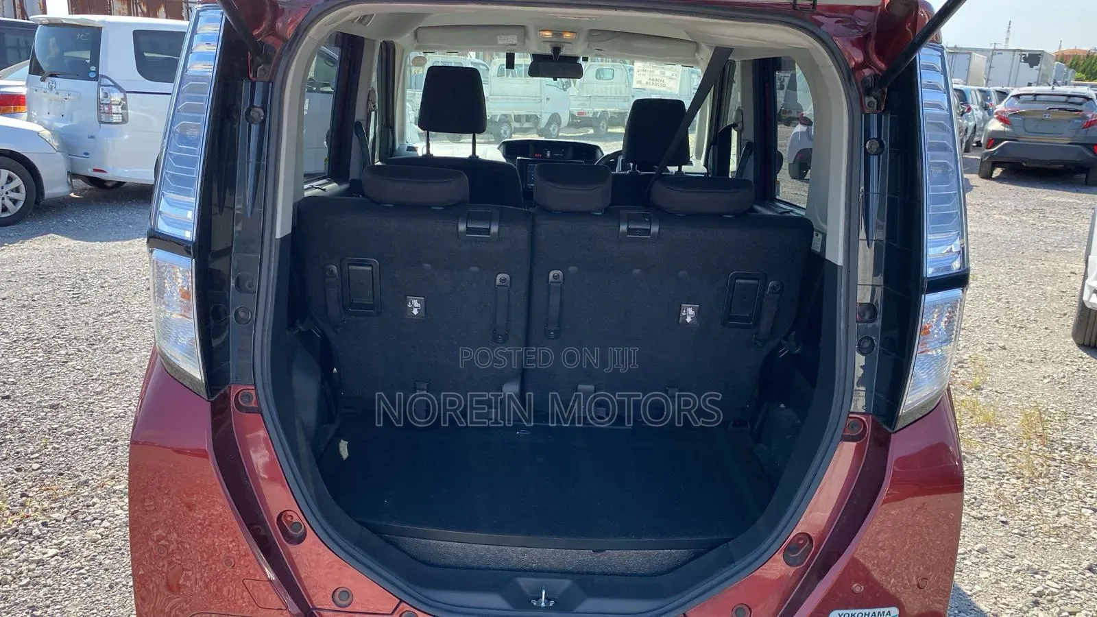 Toyota Roomy 2019 Red