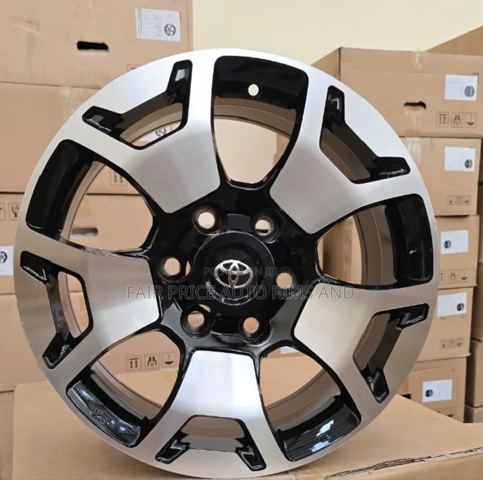 Size 17 Black And Silver 6holes