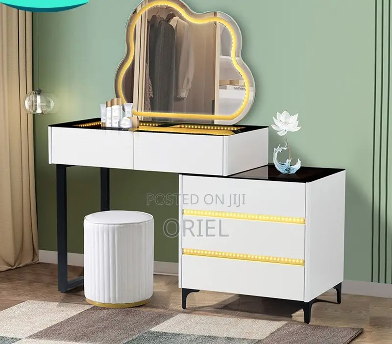 Dressing Table : Makeup Dressing Led Lighted Fixed Mirror