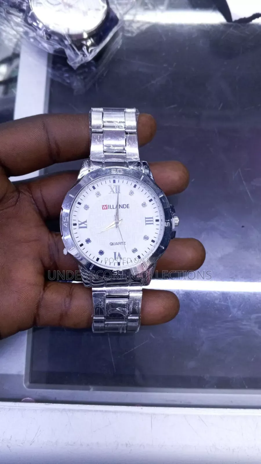 Quartz Watch With a Silver-Tone