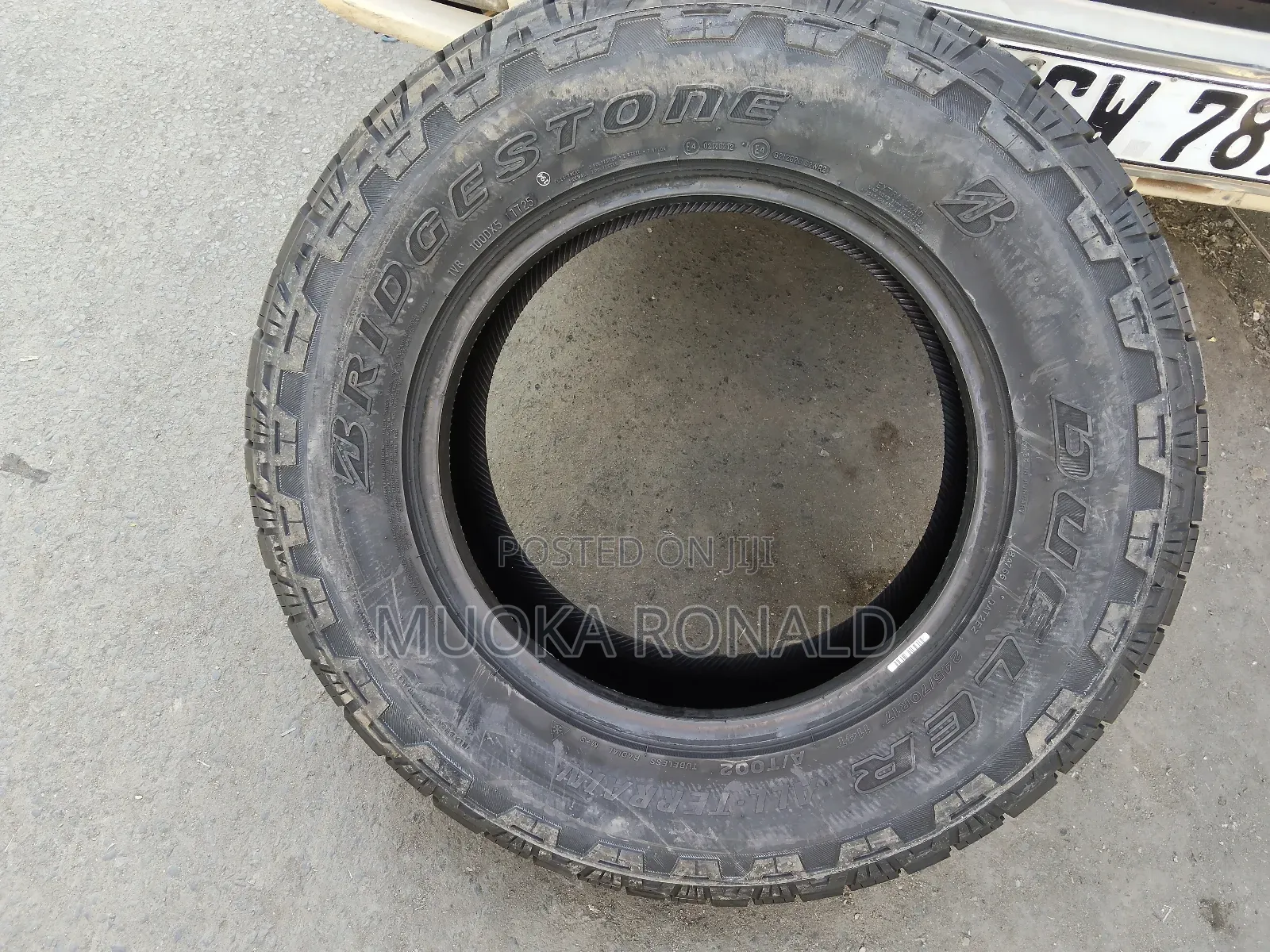 245/70r17 Bridgestone Tyre (All-terrein. A/T002