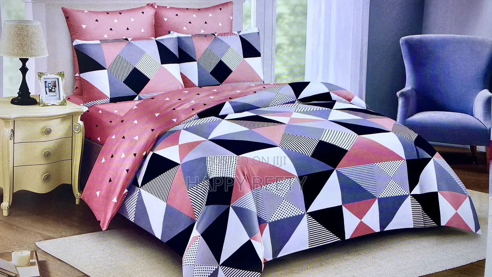 Cotton-Binded Duvet, One Bedsheet and Two Pillowcase Size 5*6